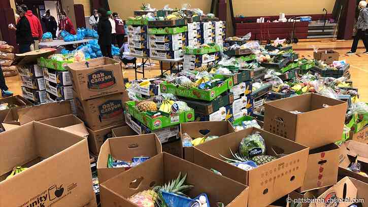 Volunteers In Homestead Provide Hundreds Of Meals To Those In Need
