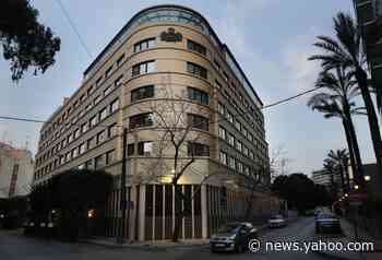 Landmark Lebanese hotel folds amid virus, economic crisis
