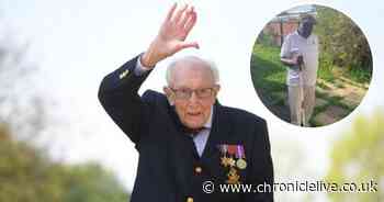 The blind Washington dad walking his garden to raise money for the NHS