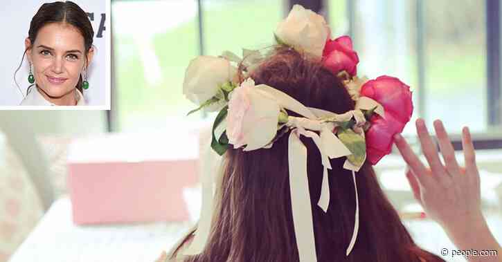 Katie Holmes Shares Sweet Photo of Daughter Suri's 14th Birthday Celebration at Home