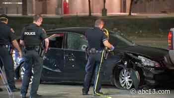 2 men ambushed at N. Houston apartment complex - KTRK-TV