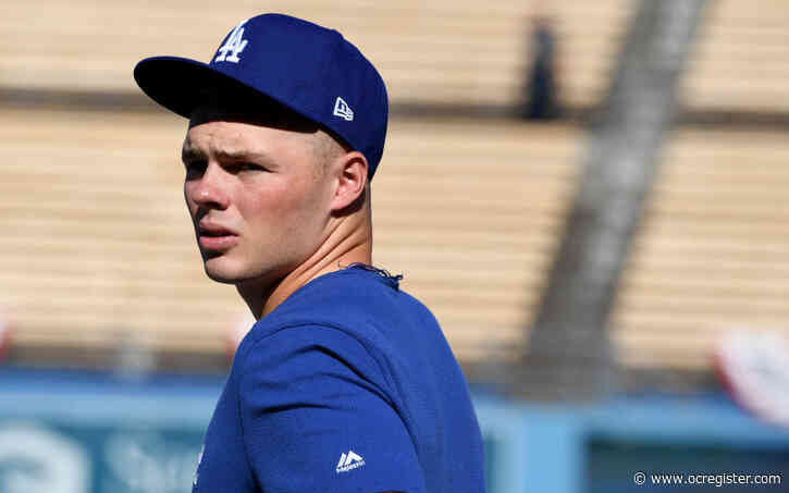Dodgers rookie Gavin Lux staying busy in video game tournament while waiting for return to field