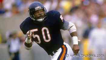 Mike Singletary on 1981 NFL Draft: 'Please let me get drafted by the Chicago Bears'