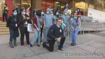 Mayor, first responders honour health-care workers along Toronto's Hospital Row