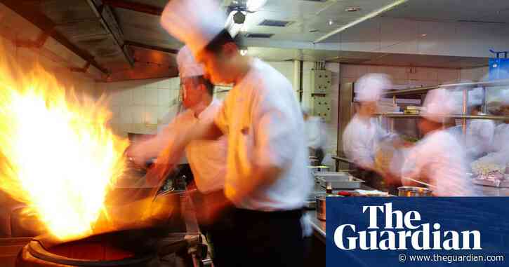 Workers without degrees hardest hit by Covid-19 crisis - study