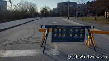 Runners, walkers and cyclists enjoy extra space on Ottawa parkway during pandemic - CTV News Ottawa