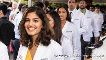 Medical students are joining the front lines in the fight against COVID-19. Let's cheer them (opinion) - Inside Higher Ed