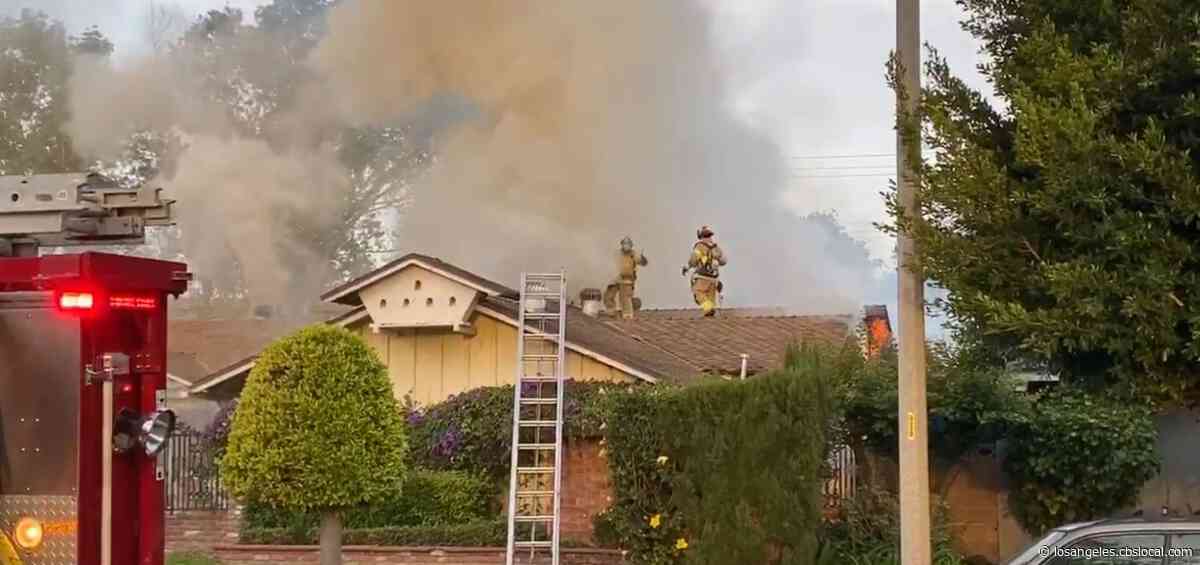 House Fire Erupts In Rossmoor - California news - NewsLocker