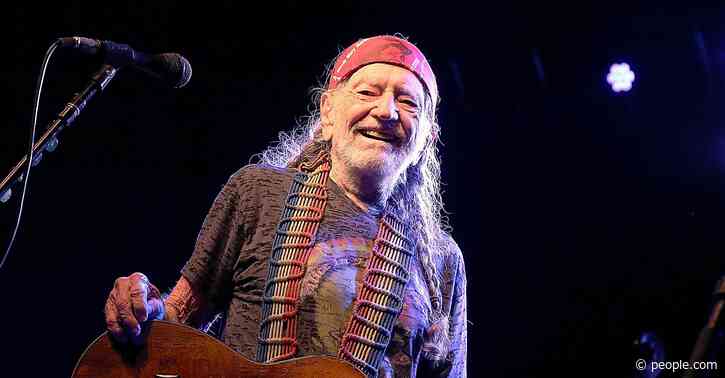 Willie Nelson to Host Virtual 'Come and Toke It' Weed-Themed Variety Show on 4/20