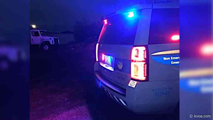 Suspect sought after 17-year-old shot, killed at Phoenix house party