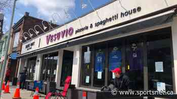Remembering Vesuvio’s pizza and its connection to Toronto sports - Sportsnet.ca