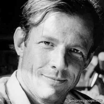 Peter Beard, Photographer And Artist, Has Died At 82