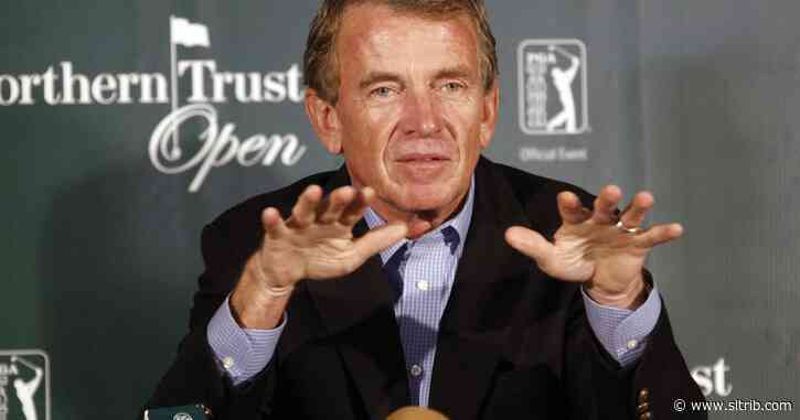 Finchem to join Woods next year in World Golf Hall of Fame