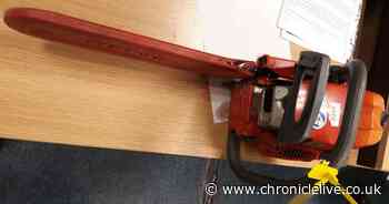 Suspected burglar arrested after police find him carrying chainsaw in Cowgate