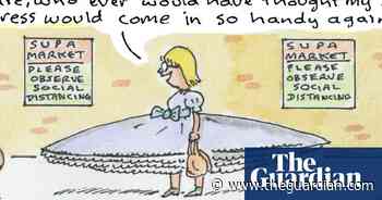 Clare in the community: social dress-tancing-pandmic-supermarket