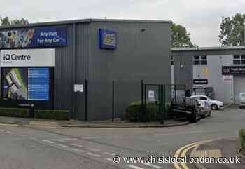Sutton garage offers free pre-MOT check to key workers