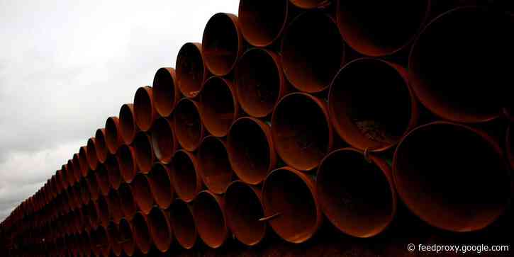 Global oil prices could 'chase' US crude below $0 if demand for fuel doesn't pick up, analysts fear