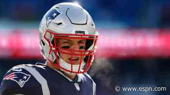 Agent: Gronk dealt to Bucs, reunited with Brady