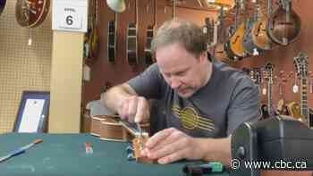 Edmonton music stores still drumming up sales with a shift in trends - CBC.ca