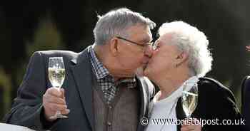 LIVE Lotto results: Tonight's winning National Lottery numbers