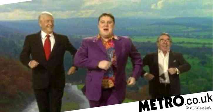 Peter Kay thanks nurses and key workers for joining in Amarillo remake
