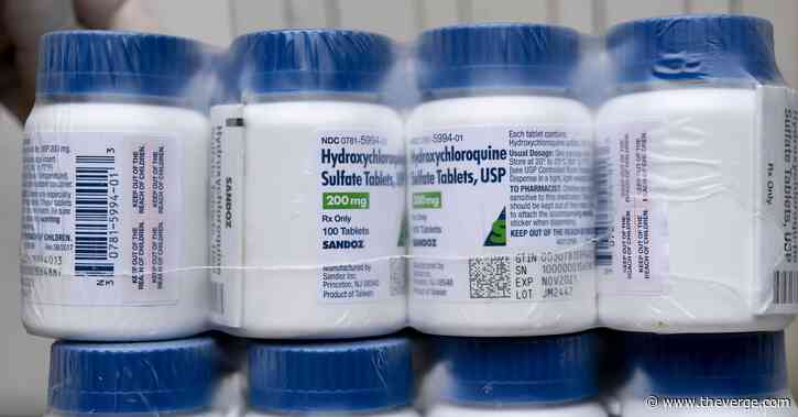 US vaccine expert says he was forced out of position for resisting hydroxychloroquine hype