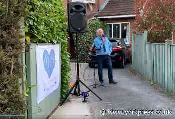 York crooner sings for our carers