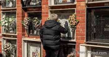 How to Grieve and Support Others During a Pandemic