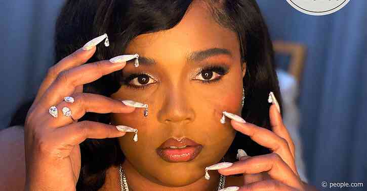Beauty of the Year Lizzo Says Wearing Makeup Non-Stop Temporarily Warped Her Self-Image: 'I Got Addicted'