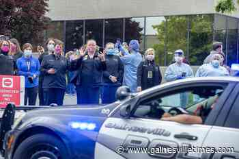 'We've got their back': Law officers show support for NGMC medical professionals - Gainesville Times