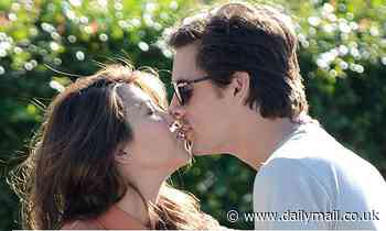 Scott Disick 'likes' passionate throwback snap of him kissing ex Kourtney Kardashian