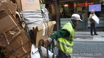 Coronavirus en la Argentina: los cartoneros en la ciudad de Buenos Aires volverán a recolectar residuos recicl - infobae