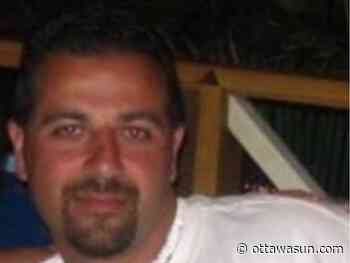 Ottawa cop in alleged tow-truck scheme gets bail - Ottawa Sun