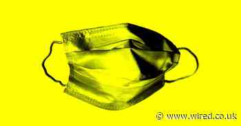 How to make a face mask using what you already have at home