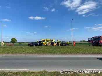Ernstig ongeluk in Nederasselt: slachtoffer bevrijd uit auto