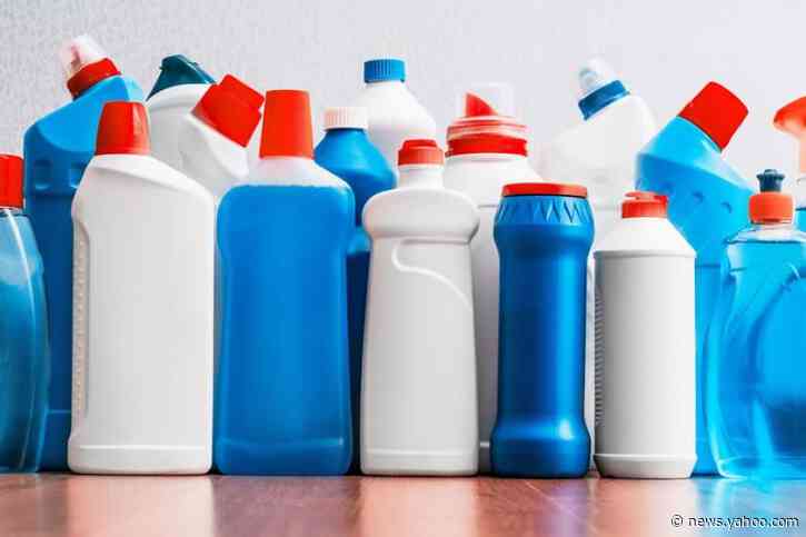 Man who peddles bleach as 'miracle cure' reportedly contacted Trump ahead of his bizarre disinfectant comments