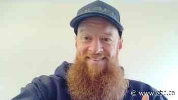 Renowned B.C. ultra-marathoner to run 160 km, climb 9,000 metres in garage