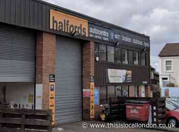 Halfords Autocentre in Croydon reopens