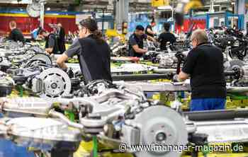 Prognosen zu BIP und Arbeitslosigkeit: So schwarz sehen Volkswirte für die deutsche Wirtschaft - manager magazin