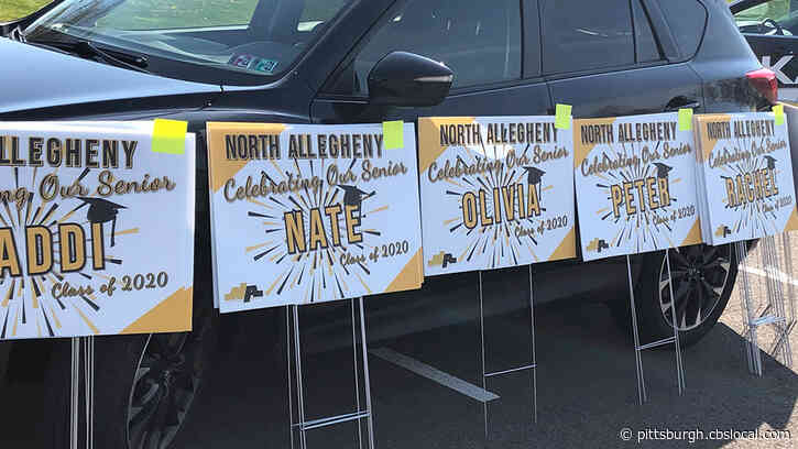 Local Printing Company Helps Seniors Celebrate Graduation With Custom Yard Signs