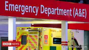 Coronavirus: Morning update as public urged to seek medical help - BBC News