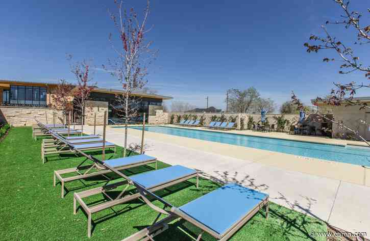 Katy’s Cane Island offers virtual tours of models, amenities