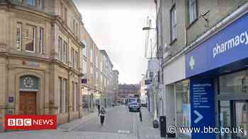 York cycle couriers fined amid 'confusing' council traffic advice