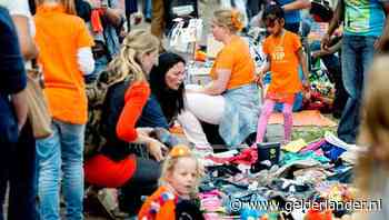 Politie en burgemeesters waarschuwen: ‘Een mini-vrijmarkt in de voortuin is op Koningsdag niet de bedoeling’