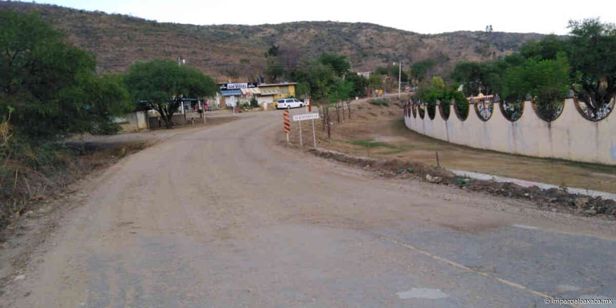 Sin ayuda de las autoridades, logran acuerdo para reparar carretera a Mariscala - El Imparcial de Oaxaca