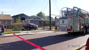 2 families displaced after apartment fire in central Fresno