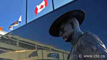 RCMP have not disclosed when first 911 call came in about N.S. mass shooting