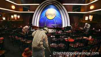 Comics keep laughs coming even with clubs closed by COVID-19 - Lethbridge News Now