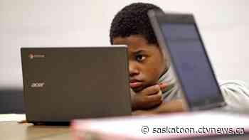 'They are engaged':  Saskatoon students finding success with online learning during pandemic