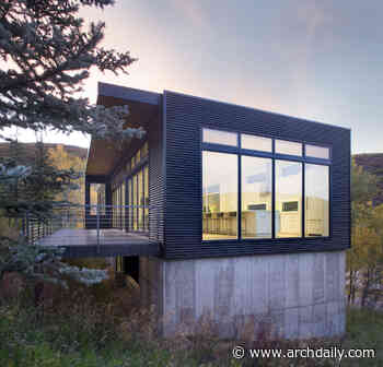 Black Magic House / Rowland+Broughton Architecture - ArchDaily